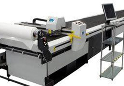 03_格柏科技全新推出皮革裁剪系統打孔機器