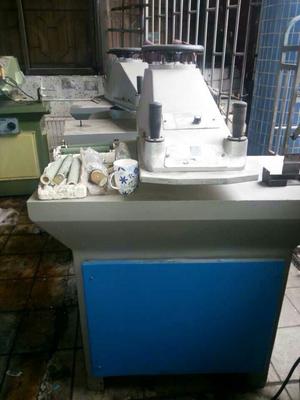 【長(zhǎng)安新舊前幫機(jī)/規(guī)模最大的前幫機(jī)供應(yīng)商--飛騰皮具機(jī)械】?jī)r(jià)格,廠家,其他皮革.